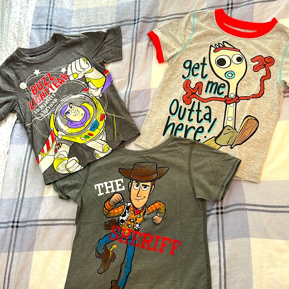 DISNEY’S EUC Toy Story Boys Tee Shirt Bundle